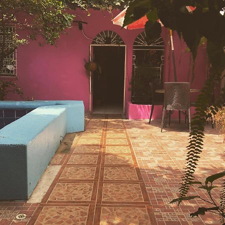 Hotel Funky Monkey Guayaquil Exterior foto