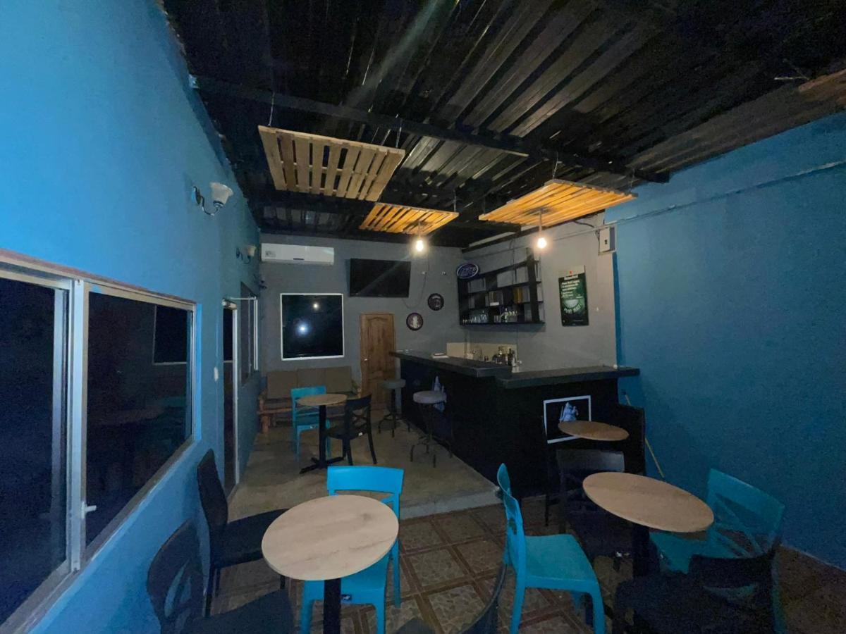 Hotel Funky Monkey Guayaquil Exterior foto