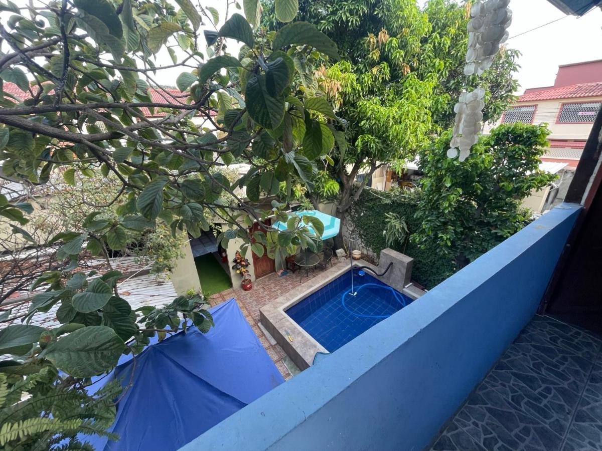Hotel Funky Monkey Guayaquil Exterior foto